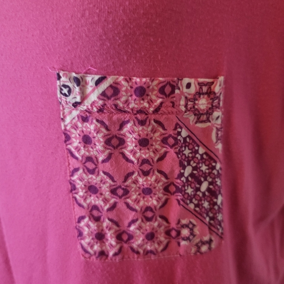 St. John's Bay - Pink, Purple and White Patterned Top, Size PXL - Picture 2 of 4